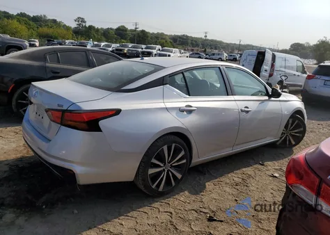 2020 Nissan Altima Sr z USA, uszkodzony, nr VIN 1N4BL4CVXLC131850